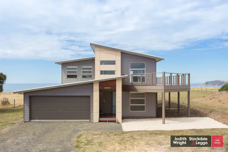 Second view of Homely house listing, 7 Cayley Court, San Remo VIC 3925