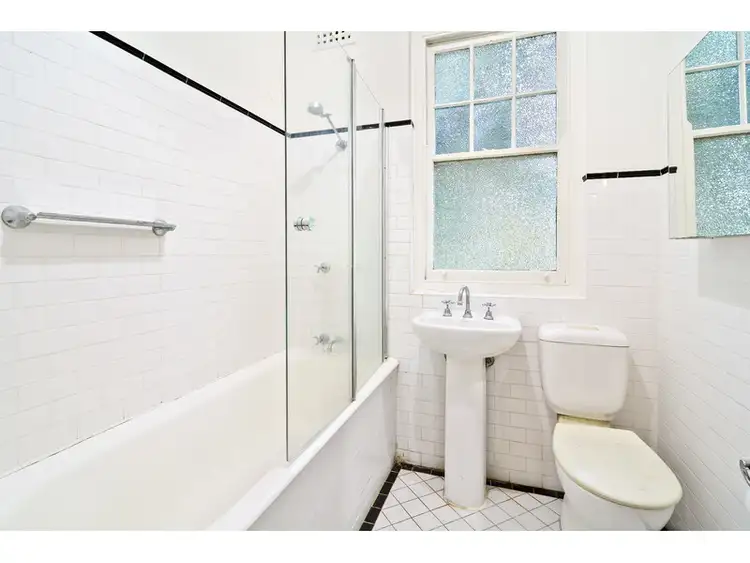 Fourth view of Homely apartment listing, 15/23 Waiwera Street, Mcmahons Point NSW 2060