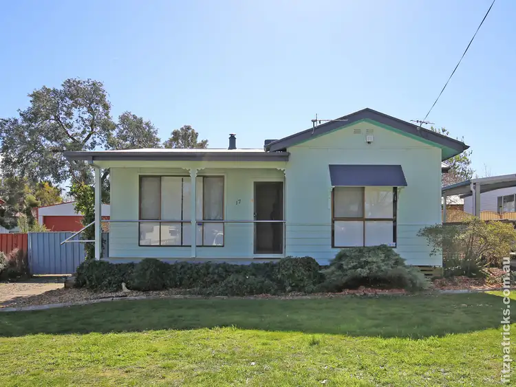 Main view of Homely house listing, 17 Castlereagh Avenue, Mount Austin NSW 2650