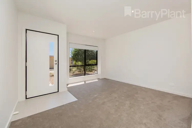Fourth view of Homely house listing, 7/17 Edgeware Close, Pakenham VIC 3810