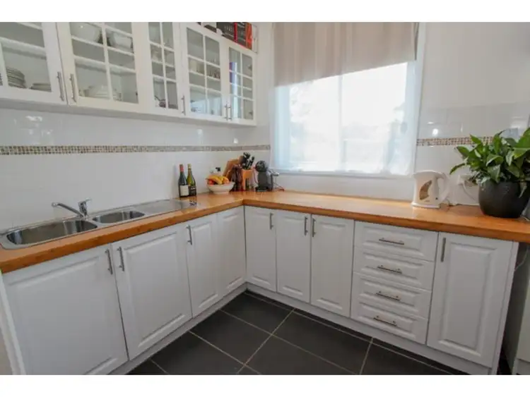 Sixth view of Homely house listing, 3 Annesley Street, West Bathurst NSW 2795