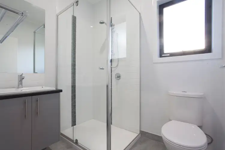 Fifth view of Homely unit listing, 4/99 Eastbourne Road, Rosebud VIC 3939