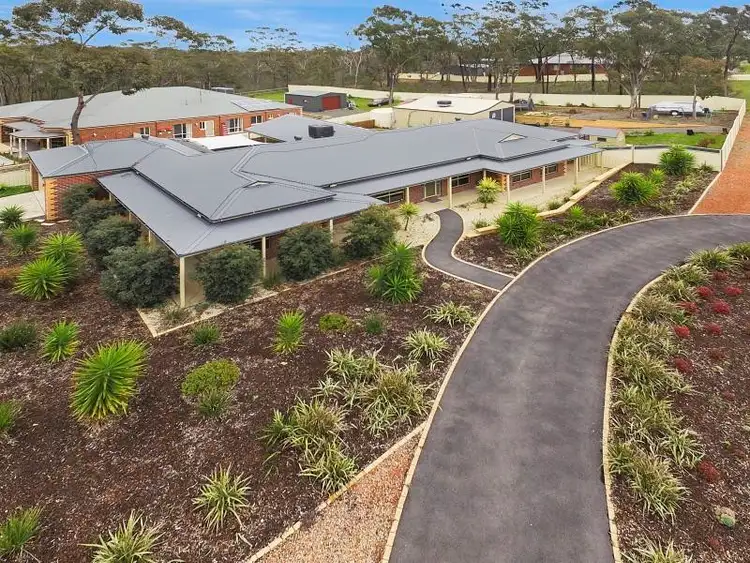 95 Pioneer Drive, Maiden Gully VIC 3551