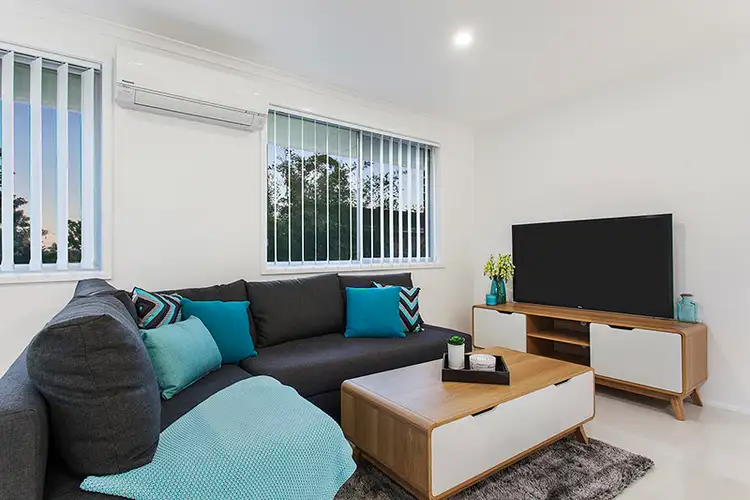 Main view of Homely apartment listing, 3/11 Fifteenth Avenue, Palm Beach QLD 4221