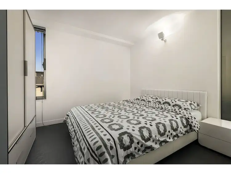 Sixth view of Homely apartment listing, 24/33 Johnston Street, Port Melbourne VIC 3207