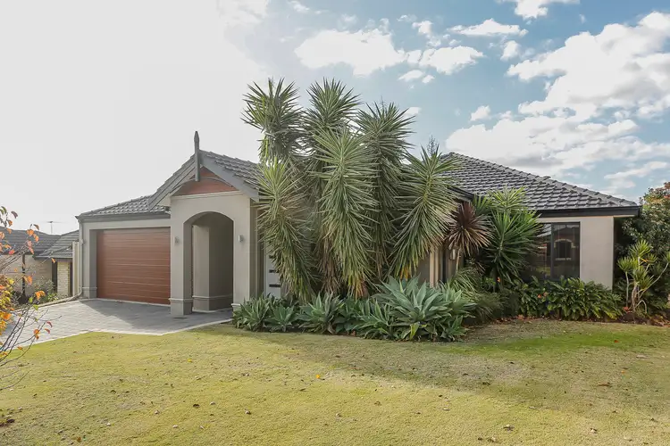 9 Strauss Boulevard, Tapping WA 6065