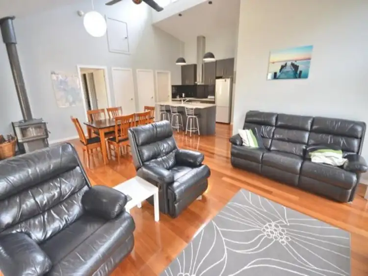 Third view of Homely house listing, 6 Chanro Court, Bonnie Doon VIC 3720
