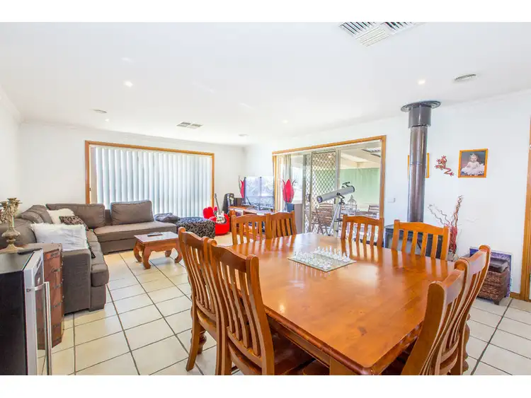 Fifth view of Homely house listing, 17 Dumbrell Circuit, Glenroy NSW 2640