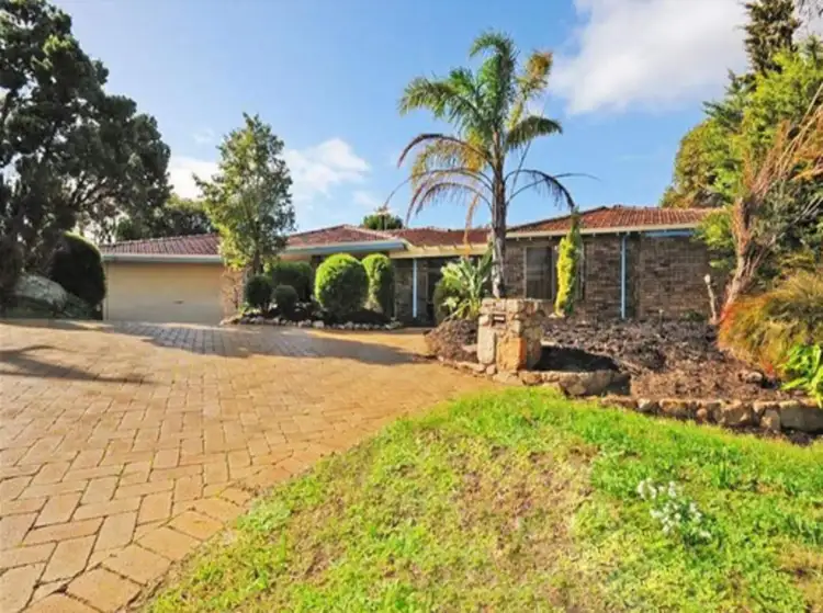 6 Dauntless Way, Duncraig WA 6023