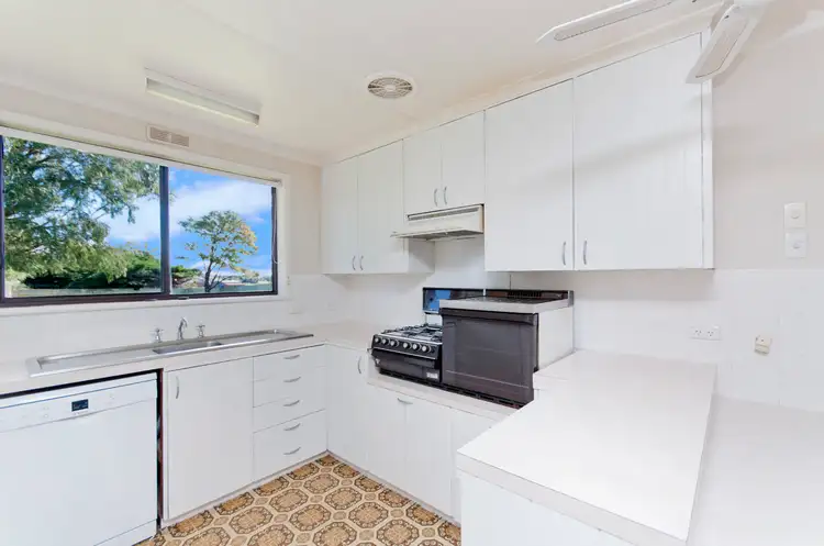 Third view of Homely house listing, 121 Queens Road, Warrnambool VIC 3280