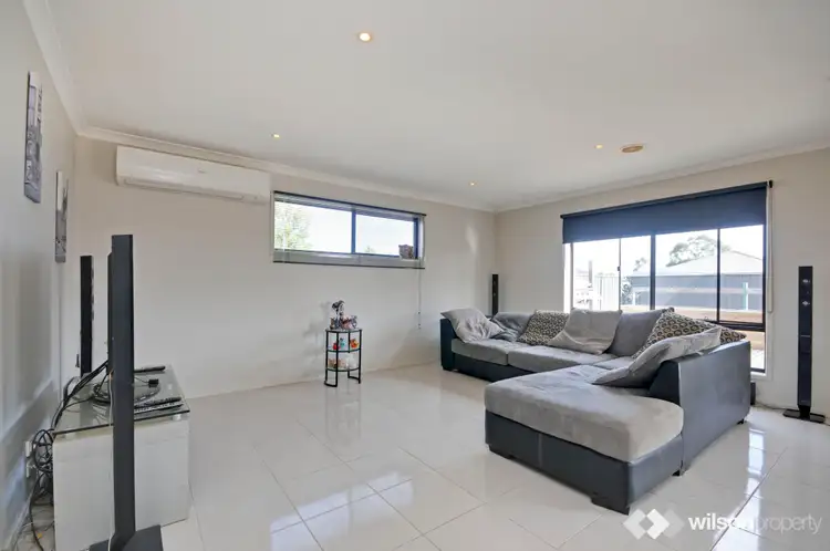 Second view of Homely house listing, 6 Chown Court, Rosedale VIC 3847