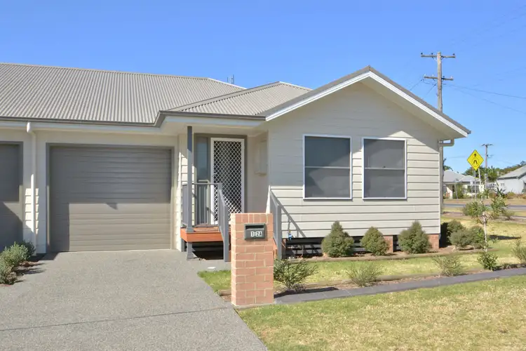 1/2A Henderson Avenue, Cessnock NSW 2325