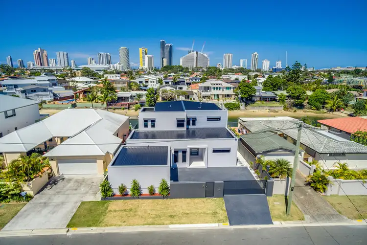 Second view of Homely house listing, 8 Crest View Key, Broadbeach Waters QLD 4218