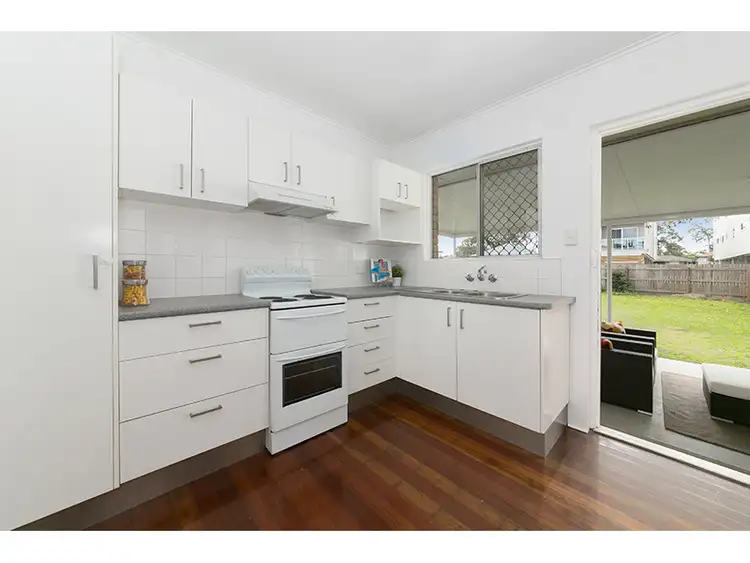 Fifth view of Homely semi-detached listing, 1/15 Short Street, Rocklea QLD 4106
