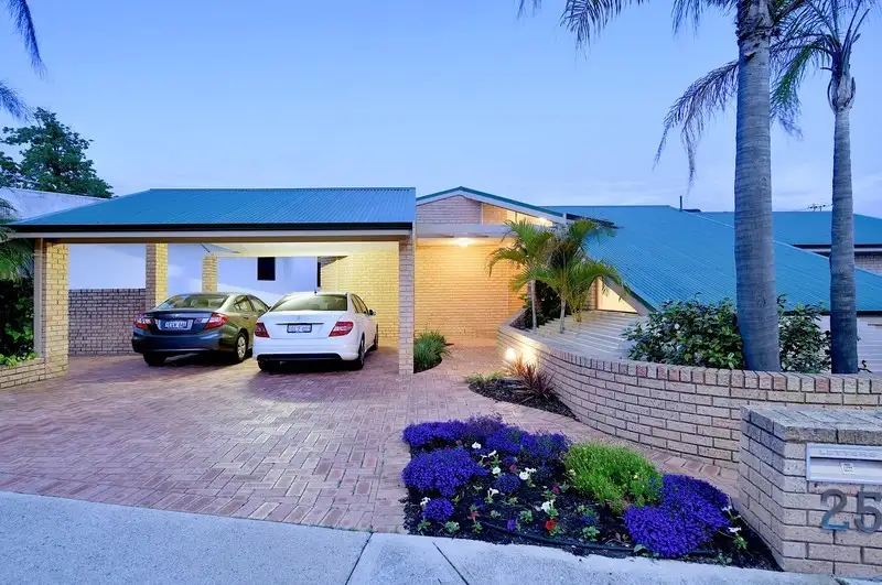Main view of Homely house listing, 25 River Way, Salter Point WA 6152
