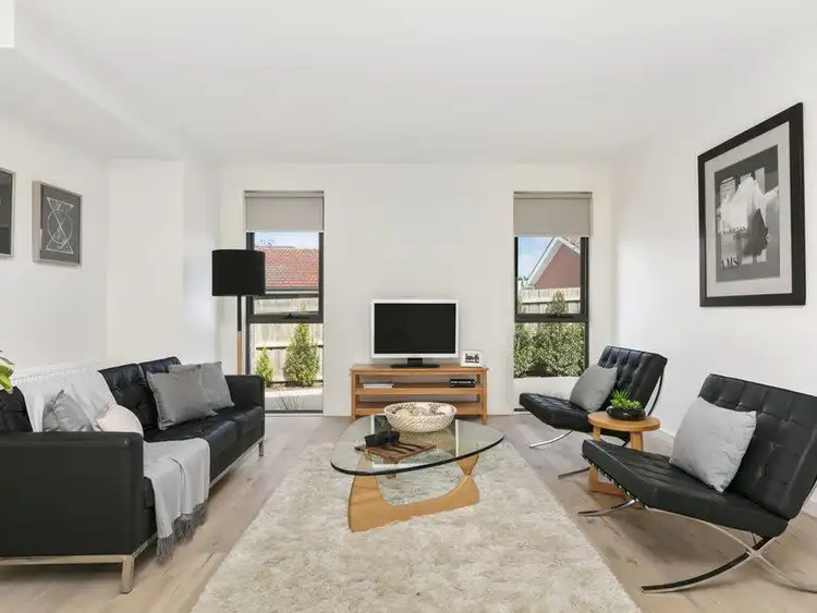 Sixth view of Homely townhouse listing, 2/98 Tanti Avenue, Mornington VIC 3931