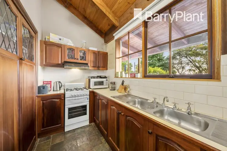 Fifth view of Homely house listing, 3 May Court, Garfield VIC 3814