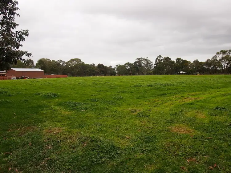 LOT 2, 13 Kenny's Road, Hamilton VIC 3300
