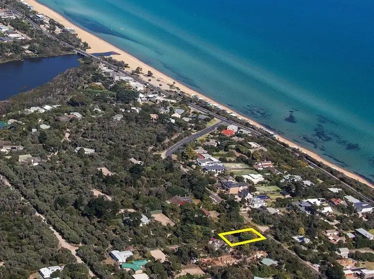 18 Osborne Drive, Mount Martha VIC 3934