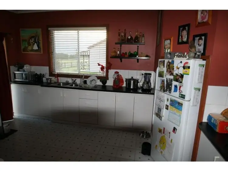 Third view of Homely house listing, 32 Casterton Road, Coleraine VIC 3315