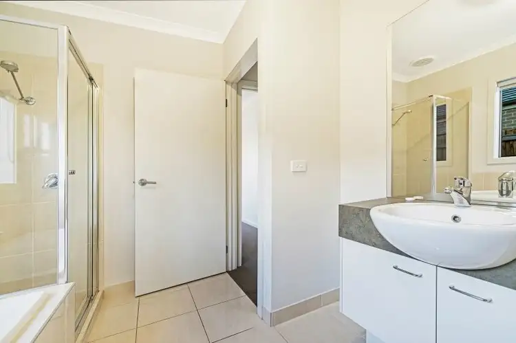 Sixth view of Homely house listing, 89 Westwood Boulevard, Keysborough VIC 3173