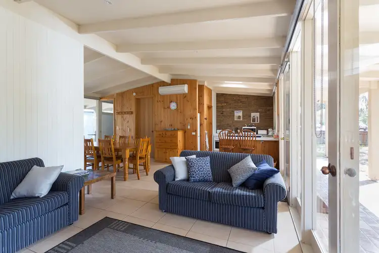 Sixth view of Homely house listing, 1 Carisbrooke Court, Cowes VIC 3922