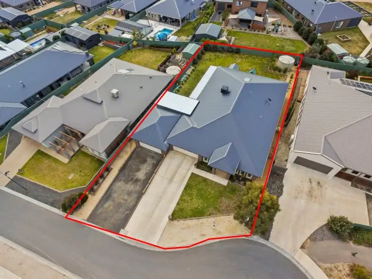 Second view of Homely house listing, 8 Fellows Place, Maiden Gully VIC 3551