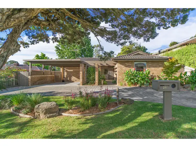 21 Raymond Ave, Langwarrin VIC 3910