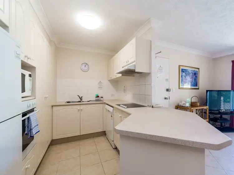 Sixth view of Homely unit listing, 18/6 Back Street, Biggera Waters QLD 4216