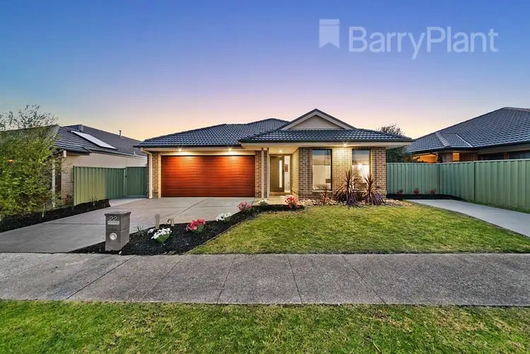 22 Moore Mews, Pakenham VIC 3810