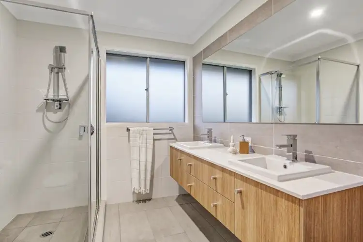 Sixth view of Homely house listing, 4 Flatwing Street, Chisholm NSW 2322