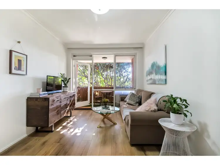 8/45 Coorigil Road, Carnegie VIC 3163