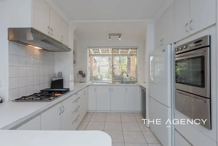 Seventh view of Homely house listing, 8 Dundee Court, Duncraig WA 6023