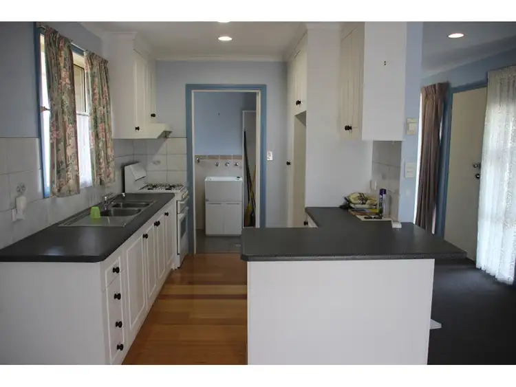 Third view of Homely unit listing, 4/58 Suttontown Road, Mount Gambier SA 5290