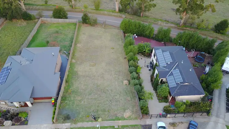 10 Carbine Court, Drouin VIC 3818