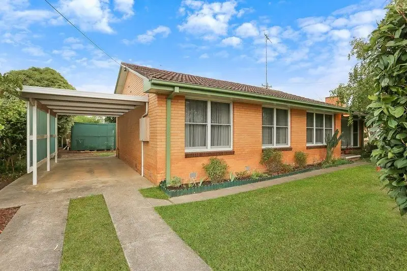 Main view of Homely house listing, 1 Quigley  Street, Hamilton VIC 3300