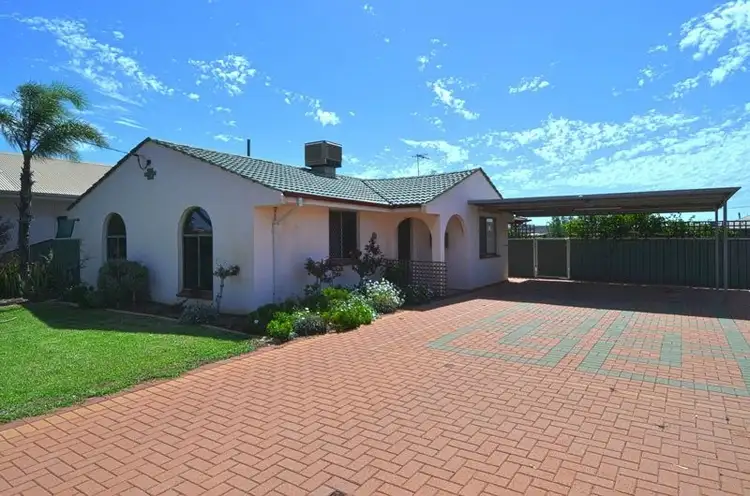 2C Whitlock Street, Kalgoorlie WA 6430