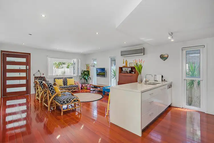 163 Nobby Parade, Miami QLD 4220