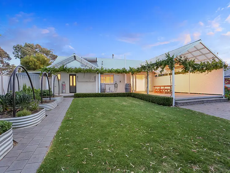 25 Grandview Avenue, Maslin Beach SA 5170