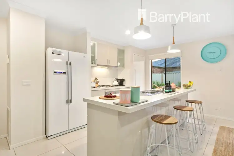 Sixth view of Homely house listing, 21 Edenbrook Circuit, Pakenham VIC 3810