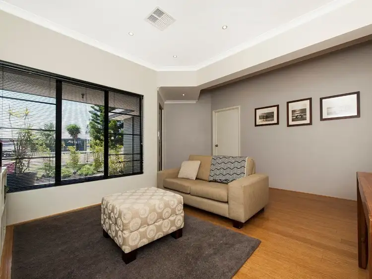 Seventh view of Homely house listing, 18 Auckland Way, Hocking WA 6065