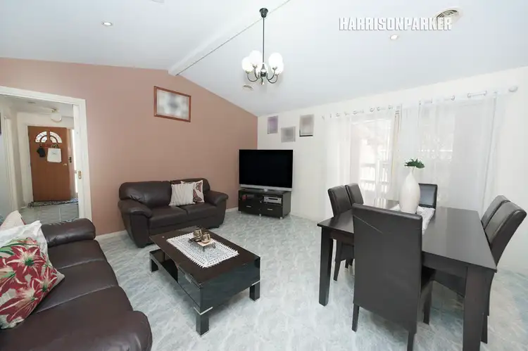 Fifth view of Homely house listing, 19 Phoenix Court, Roxburgh Park VIC 3064