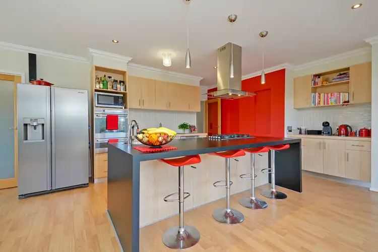 Fifth view of Homely house listing, 7 Monaghan Close, Traralgon VIC 3844