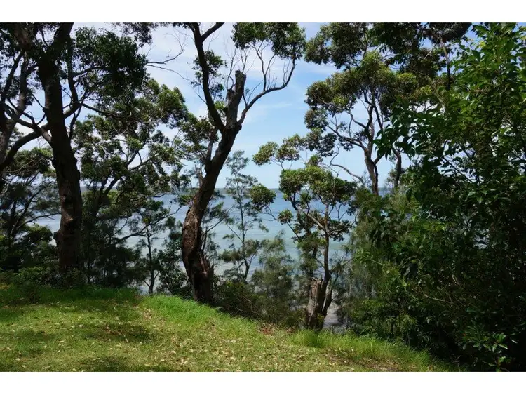 134 Greville Avenue, Sanctuary Point NSW 2540