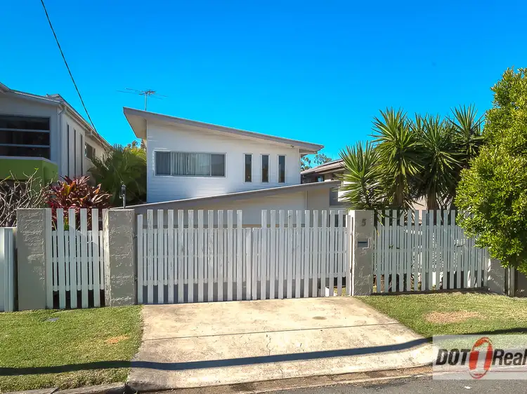 5 Sydney Street, Labrador QLD 4215
