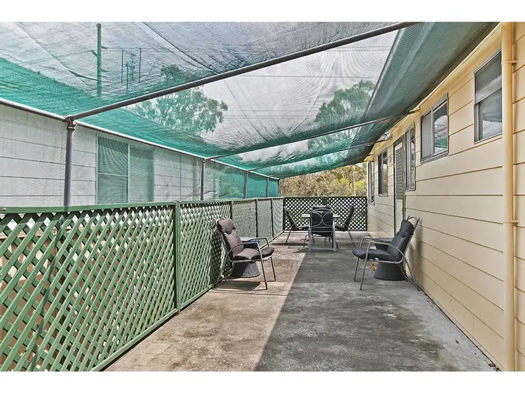 Seventh view of Homely house listing, 2 Saarinen Close, Thornton NSW 2322