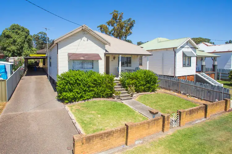 32 Francis Street, Cessnock NSW 2325
