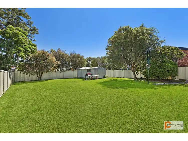 Second view of Homely house listing, 22 Robertson Road, Killarney Vale NSW 2261