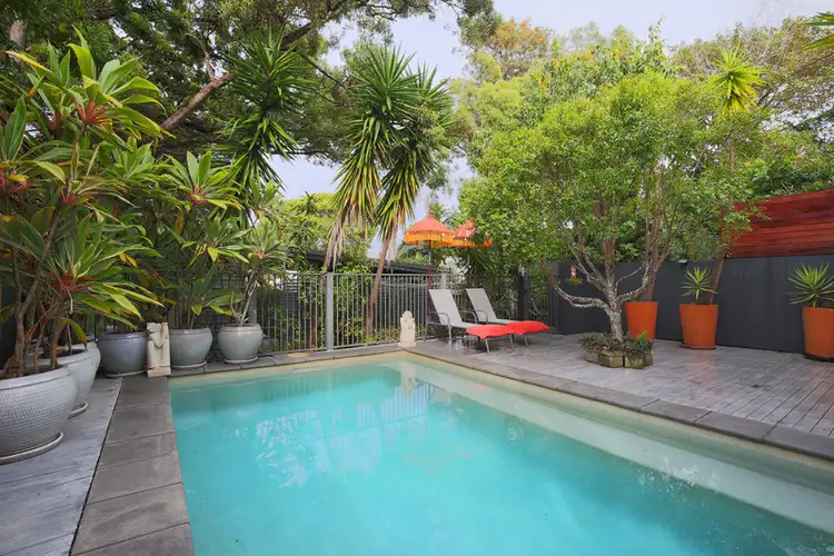1/9 Nebula Street, Sunshine Beach QLD 4567