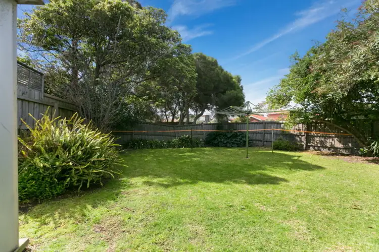 Fourth view of Homely unit listing, 2/31 King Georges Avenue, Mornington VIC 3931